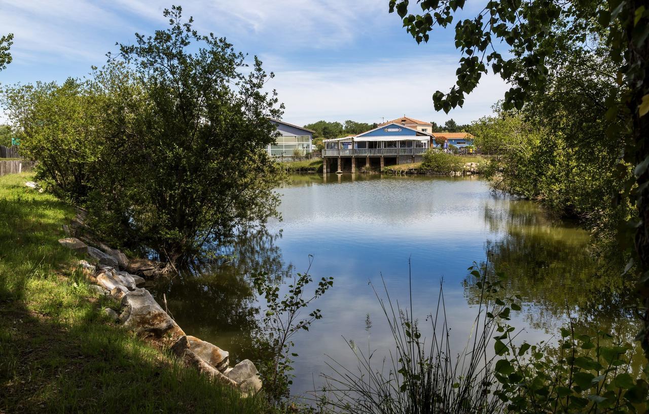 Domaine Residentiel De Plein Air Odalys L'Etang De Besse Saint-Hilaire-de-Riez Extérieur photo